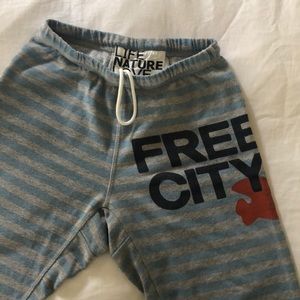 FreeCity Stripped Capri Sweatpants S